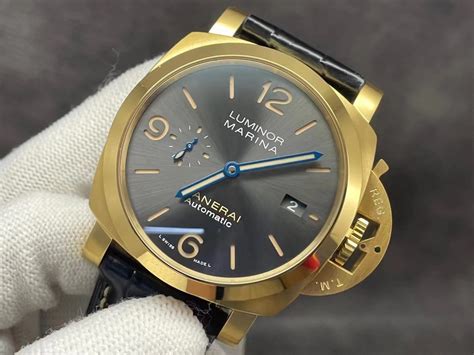 ich suche panerai replica daylight in gold